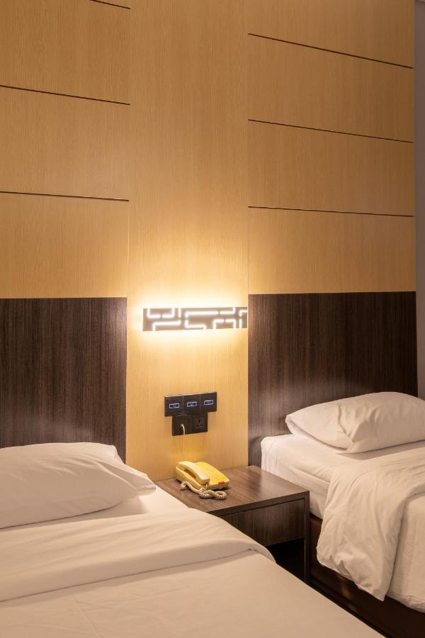 Superior Twin Room,1652778885:JPEG
